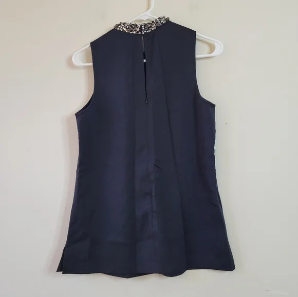 Ann Taylor Sequin Neckline Sleveless Top Blouse Small - Picture 2 of 7